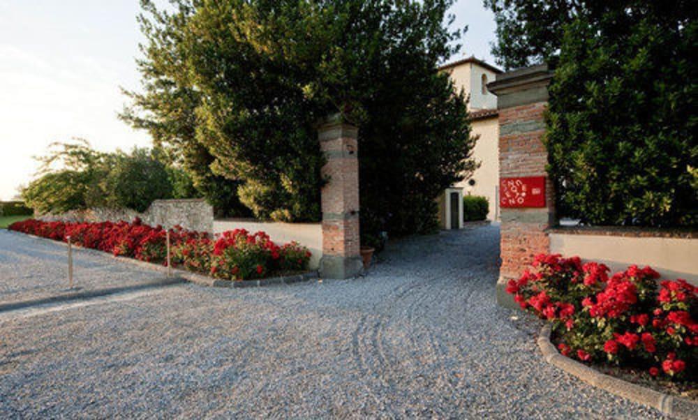 Hotel 500 Firenze Campi Bisenzio Bagian luar foto