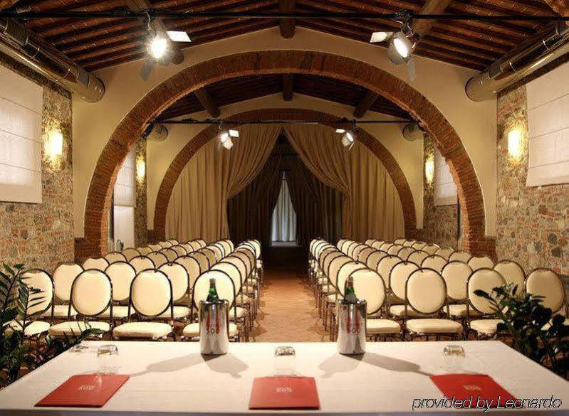 Hotel 500 Firenze Campi Bisenzio Bagian luar foto